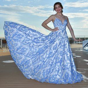 Sherri Hill Beautiful Couture line Prom Dress